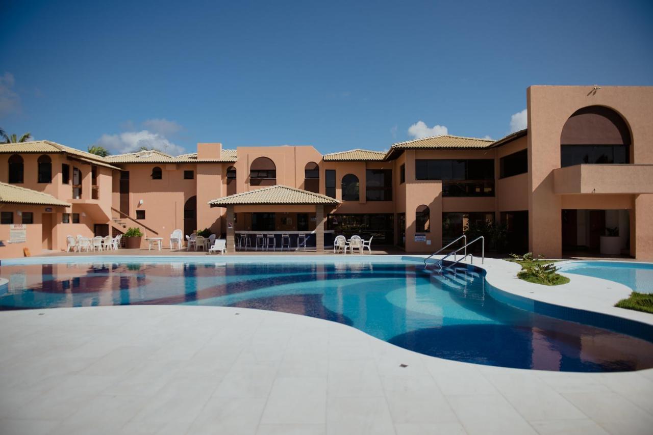 Flat Guarajuba Beira Da Praia Pe Na Areia Exterior foto