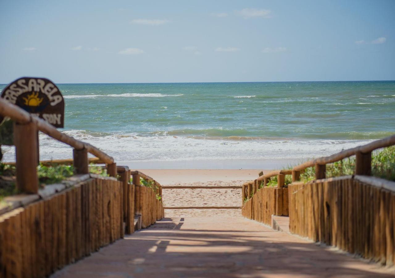 Flat Guarajuba Beira Da Praia Pe Na Areia Exterior foto